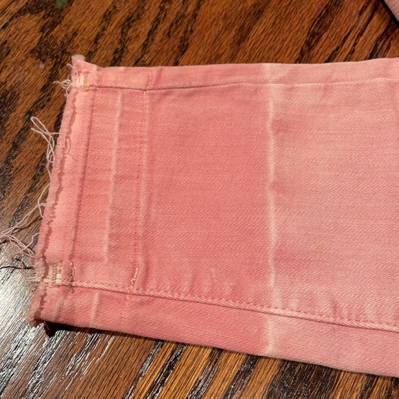 Coral Jeans - Picture 3 of 6